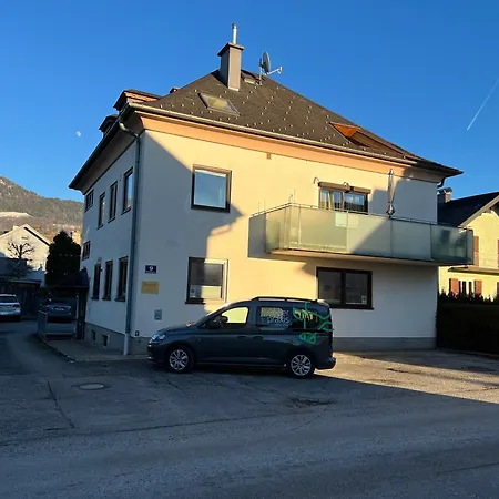 Book-a-room 9 公寓