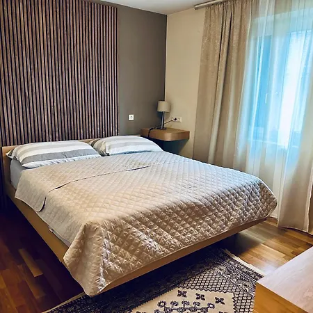 Book-a-room 9 * Salzburg