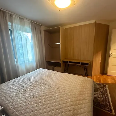 Book-a-room 9 * Salzburg